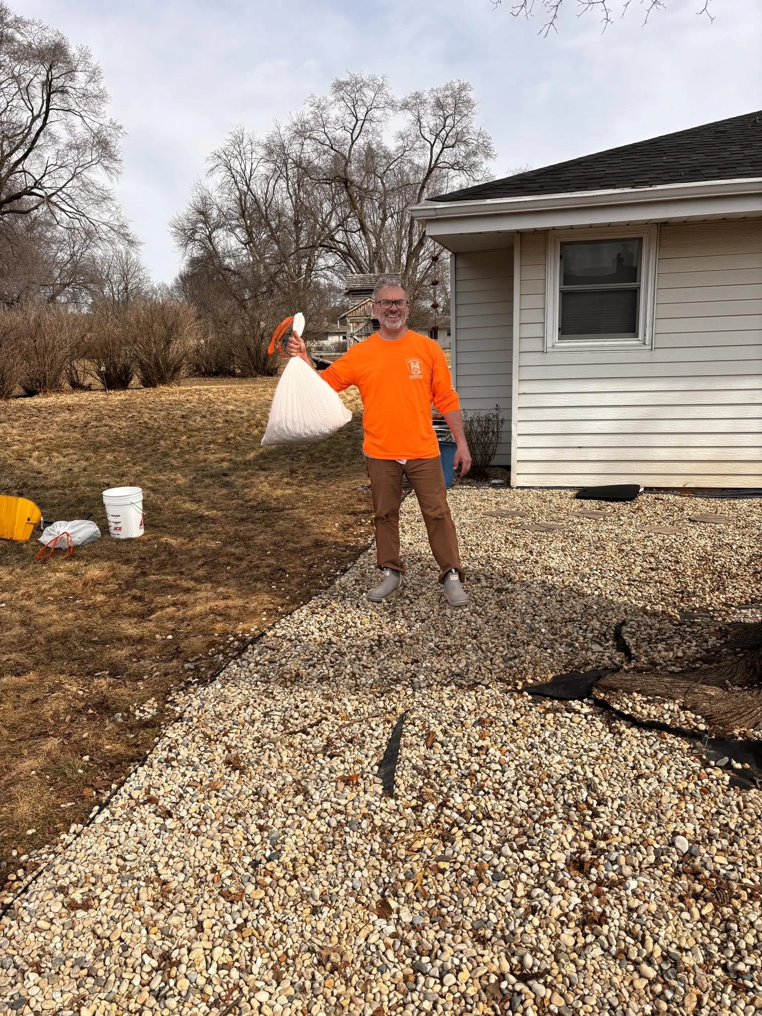 We scoop every pile